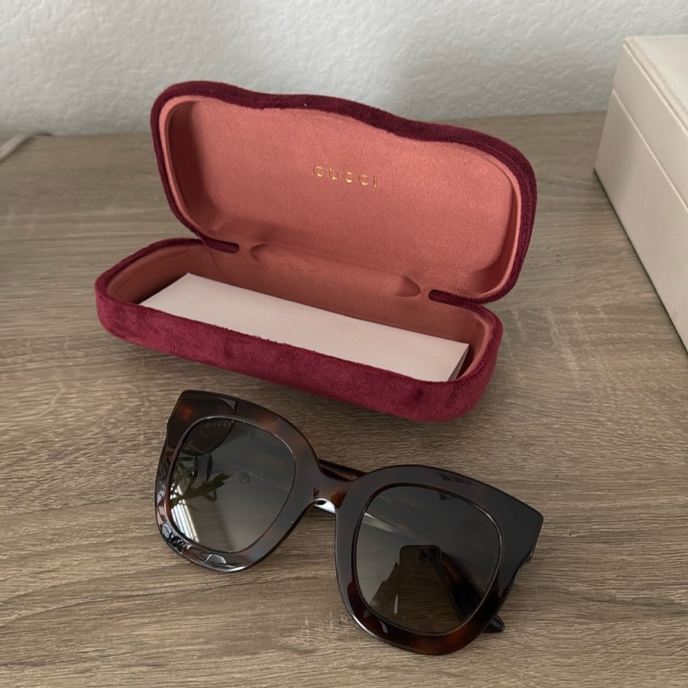 Gucci sunglasses